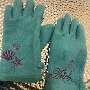 SOLD!!! Girls Ariel (Little Mermaid) Gloves